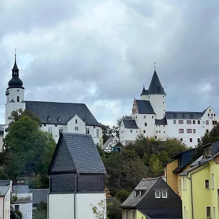 아파트 Schlossblick Im Herzen Der Stadt *